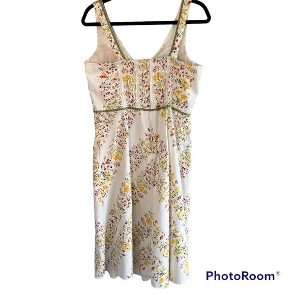 R & K ORIGINALS CREAM FLORAL SLEEVELESS KNEE LENGTH WOMENS DRESS - Picture 2 of 6